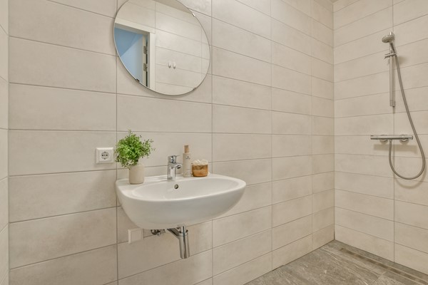 Medium property photo - Voc-Kade 92, 1018 LG Amsterdam